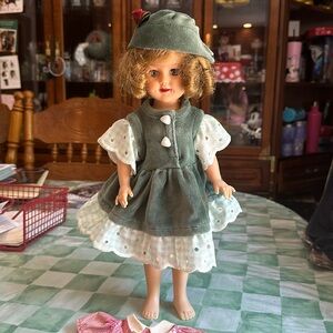 Vintage Shirley Temple doll